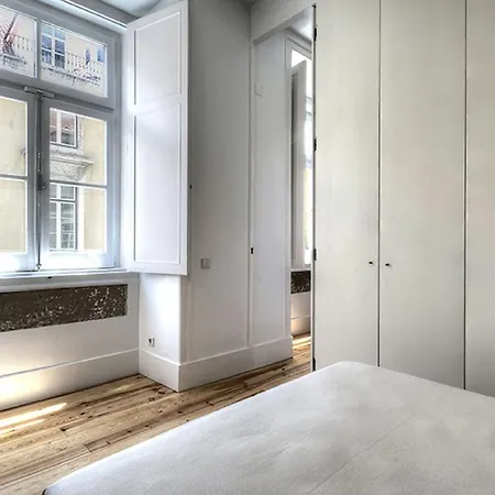 Arsenal Apartment アパート