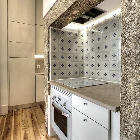 Arsenal Apartment アパート